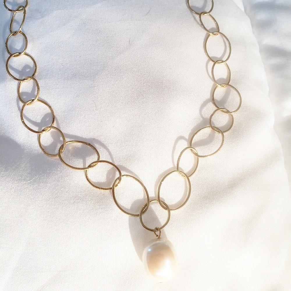 Pearl Drop Necklace with Gold Links